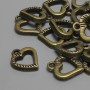 Přívěšek Srdce bronzové barvy, průměr 15×12 mm, otvor pro ouško 2,3 mm, balení 15 ks