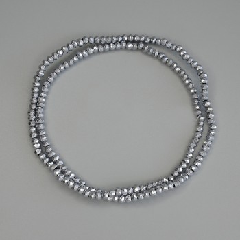 Korálky hematit ve stříbrné barvě, brusované rondelové korálky 3 × 2 mm +/- na vlascu, délka cca 40 cm