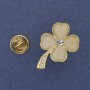 Brož Čtyřlístek s kočičím okem a štrasovými kamínky v zlatém kovu 19×30 mm+