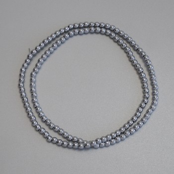 Hematitové korálky, barva stříbrná, hladké kuličky 3 mm +- na vlascu, délka 39 cm
