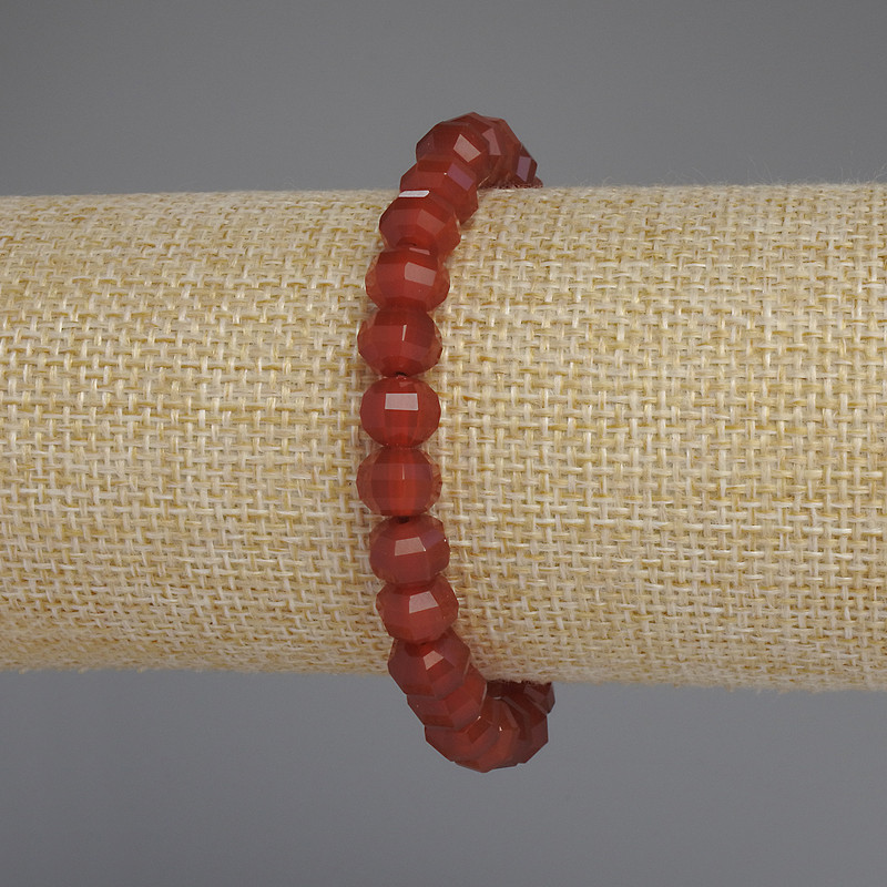 Náramek z karneolu, broušené rondely, průměr 8×6 mm, délka 18 cm, pružný