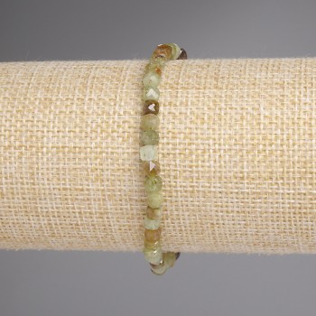 Náramek z broušeného grossularu, kubické korálky 4×4 mm, délka 18 mm, elastický