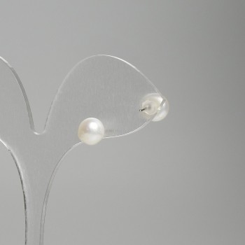 Náušnice pecky z říčních perel, průměr 6 mm+