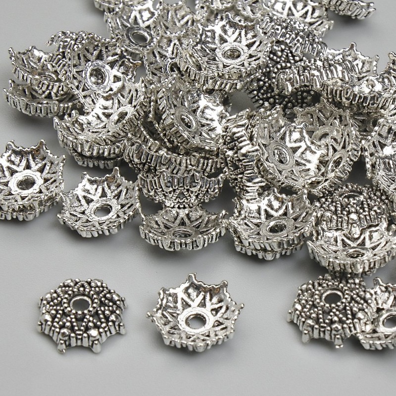 Kaplík na korálek, stříbrný, průměr 9,5 mm, otvor 2,5 mm, balení 20 g (~60 ks)