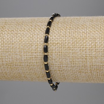 Náramek z černého českého křišťálu, brusovaný válec 5×3 mm, korálek 2 mm, délka 18 cm, elastický