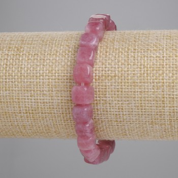 Náramek z turmalínu, kostkové korálky, průměr 8 mm, délka 18 cm, elastický