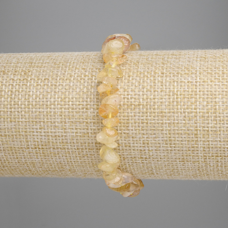 Náramek z citrínu – drobné úlomky citrínu, průměr 7–10×3–5 mm, délka 18 cm, elastický