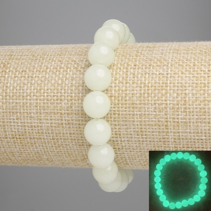 Náramek z onyxu (zelené světlo) – hladká korálka, průměr 10 mm ±, délka 18 cm ± elastický