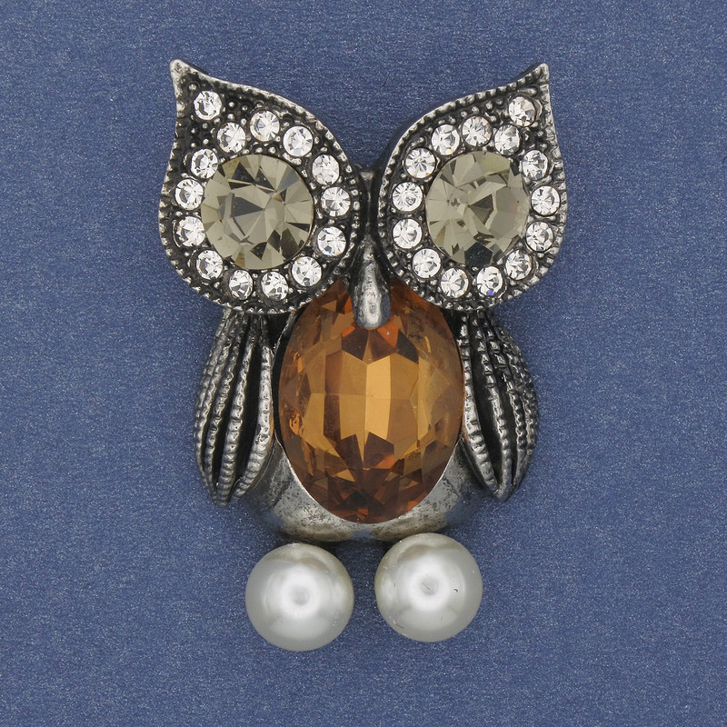 Brož «Sova» se žlutým krystalem a bílými štrasovými kamínky