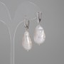 Náušnice barokní perly s odstínem benzínu, 22–26×14–18 mm ± (různé velikosti), délka 40 cm+