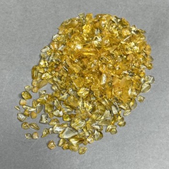 Citrínová drť bez otvoru 2–7×2–6 mm (za 100 g±)