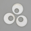 Přívěšek ve tvaru donutu z perleti, průměr 20×4 mm+-, otvor 8 mm+-