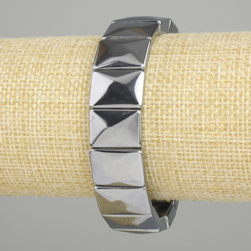 Náramek z terahertz s brusovanými články, průměr 16×12 mm ±, délka 18 cm ±, elastická gumička