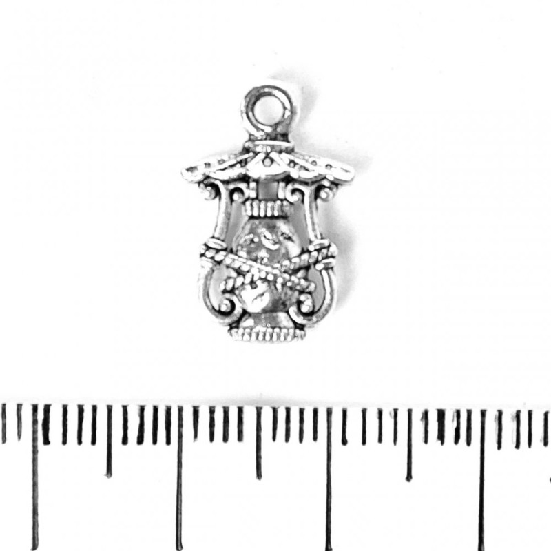 Přívěšek kerosínová lucerna, Ø 18×12 mm, balení 20 g ± 20 ks