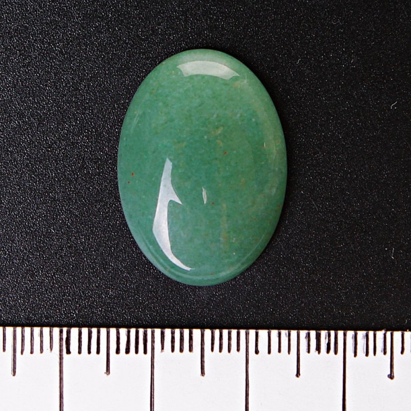 Kabošon nefrit 25×18 mm