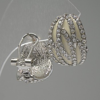 Náušnice klasika «Gofre» bílé smaltové s štrasovými kamínky, kov se stříbrným povrchem, 22 × 20 mm