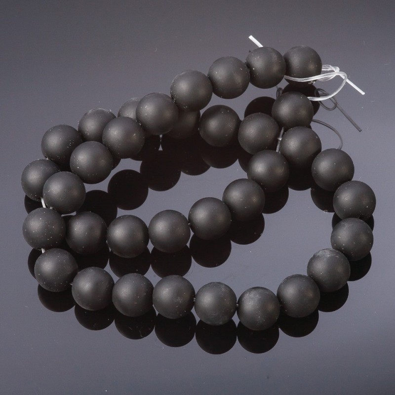 Šungitové korálky, hladké kuličky na niti (umělý), průměr 12 mm, délka 37 cm