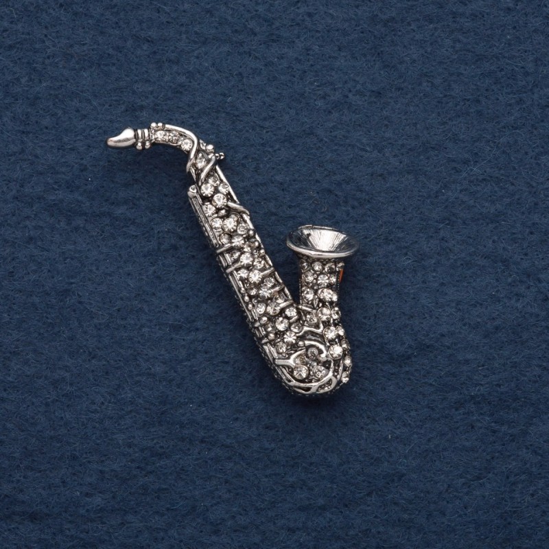 Brož „Saxofon“ 5×2 cm, šedý kov