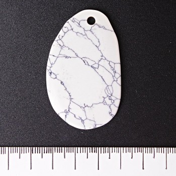 Přívěšek z chalcedonu (55×35 mm)