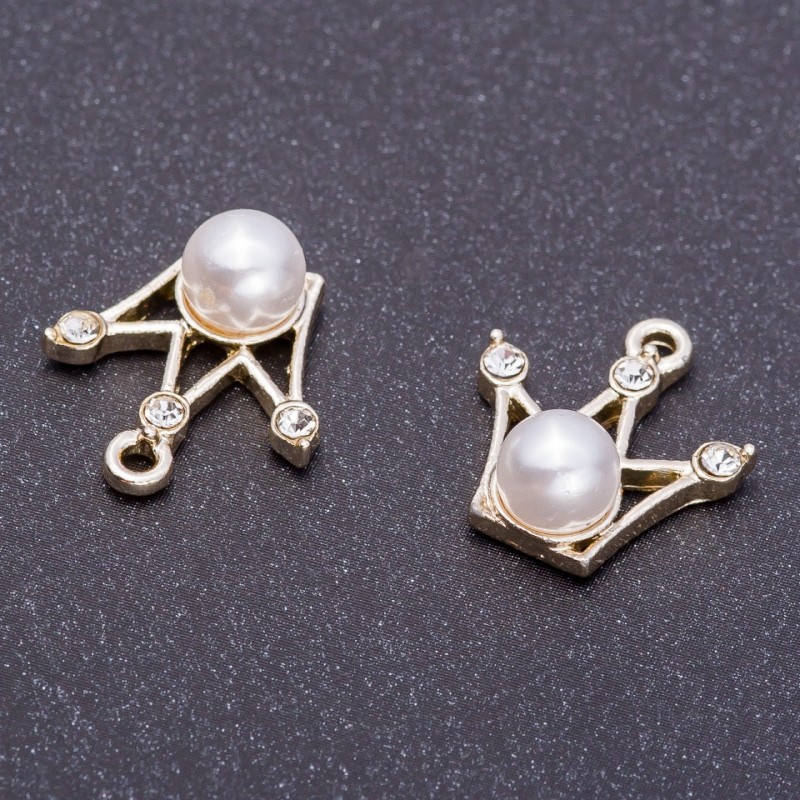 Bižuterní přívěšek „Koruna“, průměr 16 mm, délka 18 mm, otvor 5 mm, 4 ks
