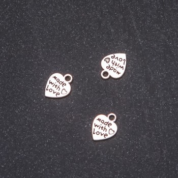 Přívěsek srdce 9×12 mm, balení 20 g ± 31 ks