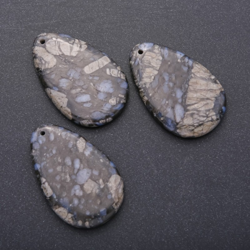 Přívěšek z přírodního kamene jaspis kapka 55×36 mm