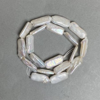 Barokní perly na niti s benzínovým odleskem, teplý odstín, průměr 10×21 mm, délka 41 cm (+ -)