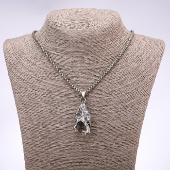 Přívěšek ve stylu „punk goth“ Vlk 45×20 mm na řetízku, délka 65 cm