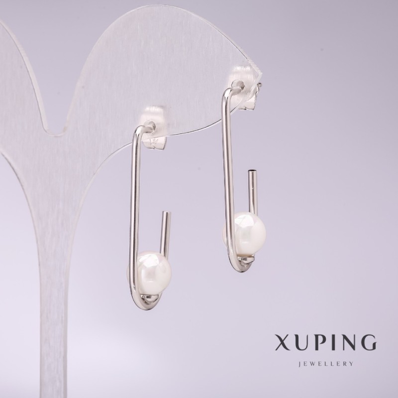 Náušnice Xuping s bílými perlami Mallorca 33×8 mm rhodiované