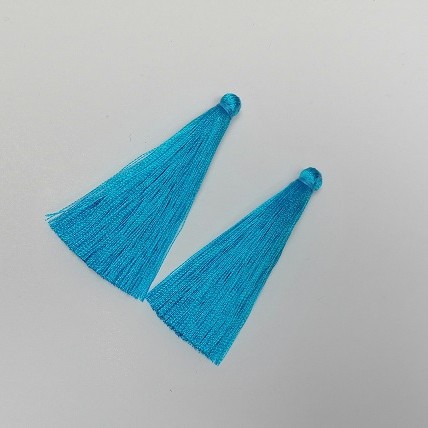 Základ pro ruční tvorbu – modré třásně, délka 7 cm, průměr 7 mm (pár)