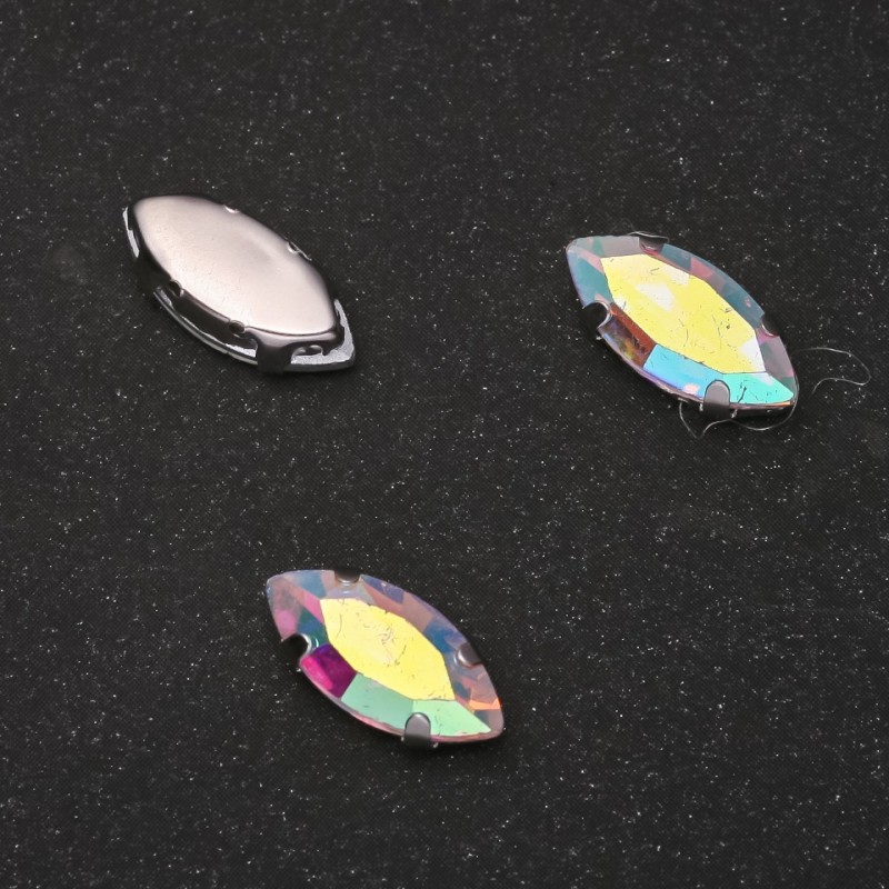 Šitý krystal oválného tvaru 7×15 mm duhový
