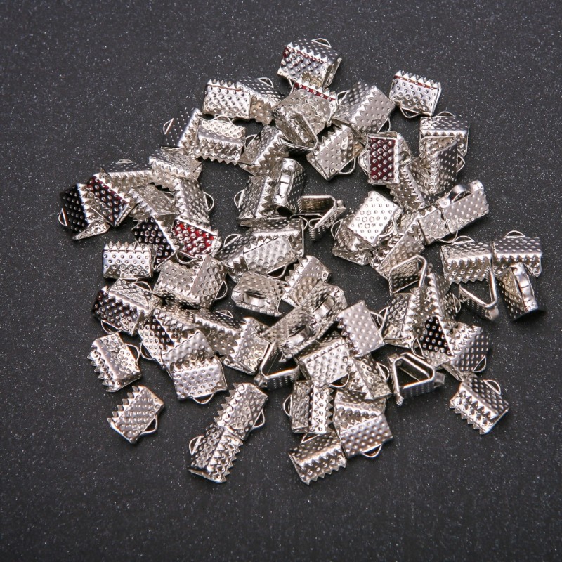 Koncovky na šňůrky 7, 4×8 mm, balení 80 ks (+/-) 24 gramů
