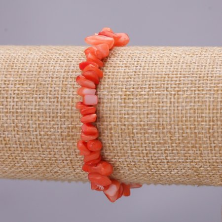 Náramek z tonované perleti na gumičce, drobná zrnka, průměr cca 7 mm, délka 18 cm
