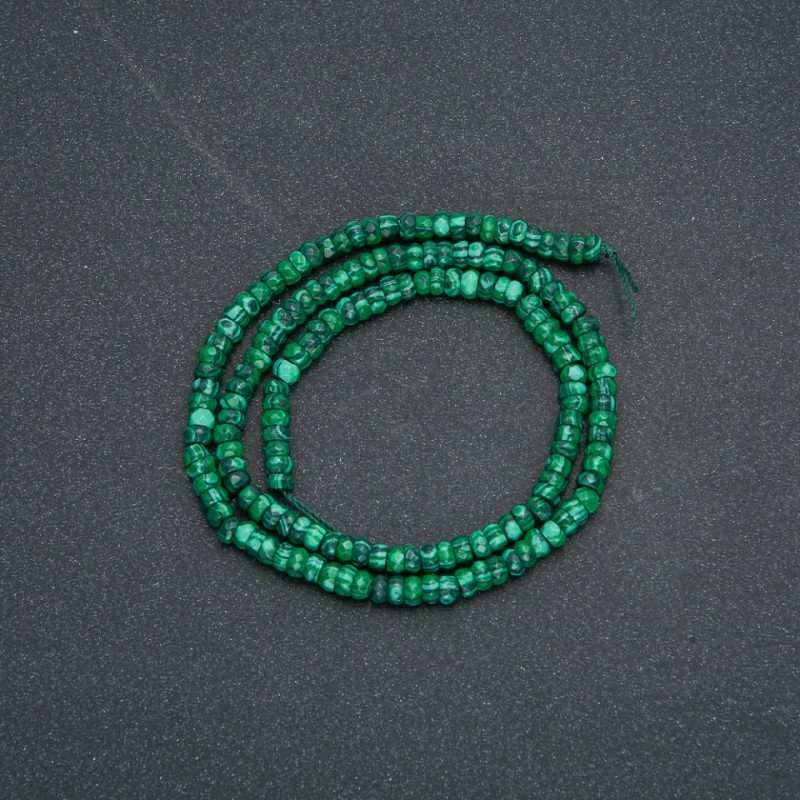 Nitka z malachitu (lisované brusované rondely), průměr 4×2,5 mm, délka 39 cm +