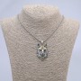 Přívěšek-ochranný amulet Vlk, žluté oko 29×47 mm na řetízku, délka 65 cm, barva kovu stříbrná