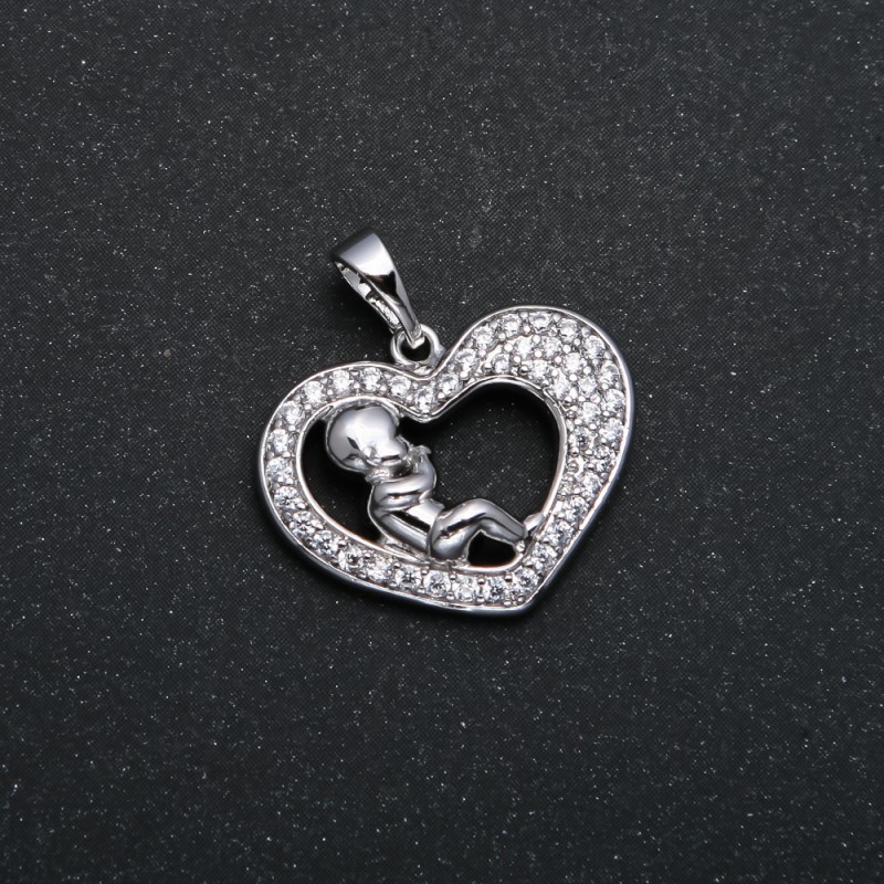 Přívěsek Xuping rhodiované srdce s miminkem a bílými krystaly, průměr 23 × 21 mm +