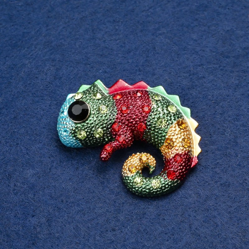Brož Chameleon zlatistý kov, smalt a štras 42×30 mm +