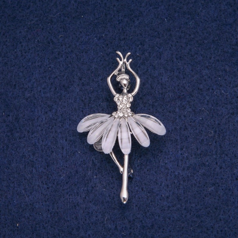 Brož baletka se bílými krystaly, barva kovu: stříbrná, 49×28 mm