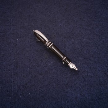 Брошка Авторучка 5х45мм емаль колір чорний метал сріблястий