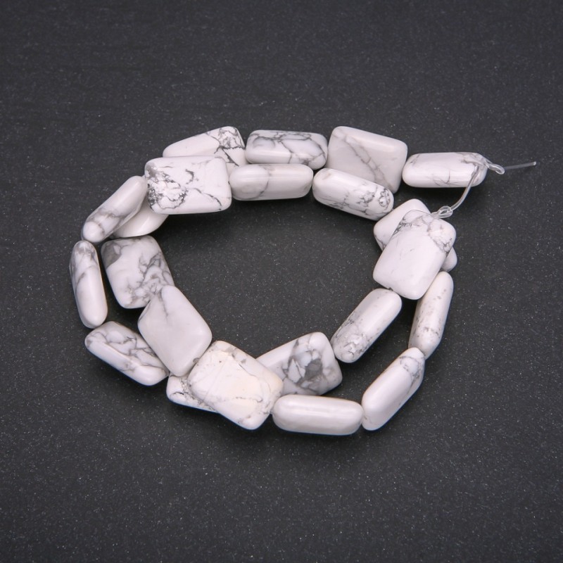Korálky z přírodního kamene kaolon obdélníkové, rozměr 13×18 mm, délka 38 cm (±)