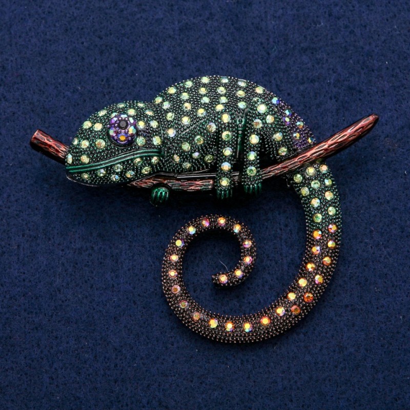 Brož «Chameleon» s emailovou glazurou a krystaly, 60 × 77 mm, stříbrný kov