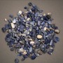 Sodalit – kamenná drť bez otvoru, d 12×7–7×5 mm, ± 100 g