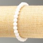 Náramek z bílého achátu (tlačený) hladká kulička, průměr 6 mm ±, délka 18 cm ± (elastický)