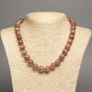 Náhrdelník z jaspisu, hladké kuličky, průměr 12 mm ±, délka 50 cm ±, z bílého nefritu (synteticky barvený)