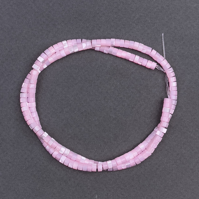 Korálky tónované růžové perleti, diskové, průměr 4×2 mm, délka 40 cm, na niti