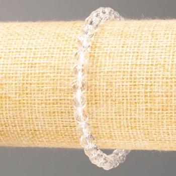 Браслет Гірський кришталь гранована кулька, діаметр 6мм + -, довжина 18см (стрейч)