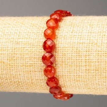 Náramek z karneolu, broušené mince, průměr 8×5 mm, délka 18 cm (elastický)
