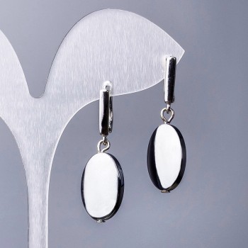 Náušnice z hematitu oválné, rozměr 13×18 mm, délka 40 mm
