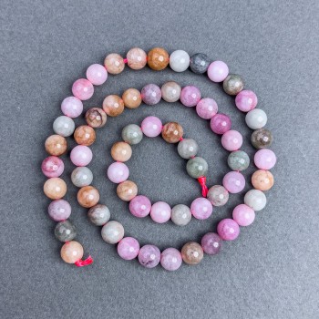 Korálky jadeitu, barevné kulaté, průměr 6,5 mm, na niti, délka 38 cm