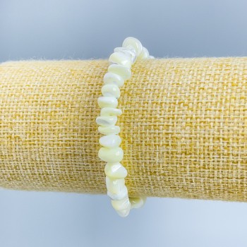 Náramek z bílé perleti, broušený, 18 cm